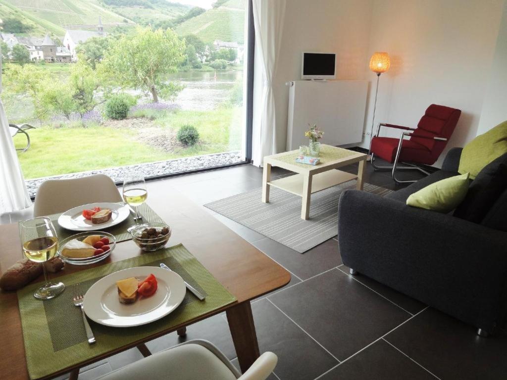 Ferienwohnung Am Moselufer زيل ان دير موسل المظهر الخارجي الصورة
