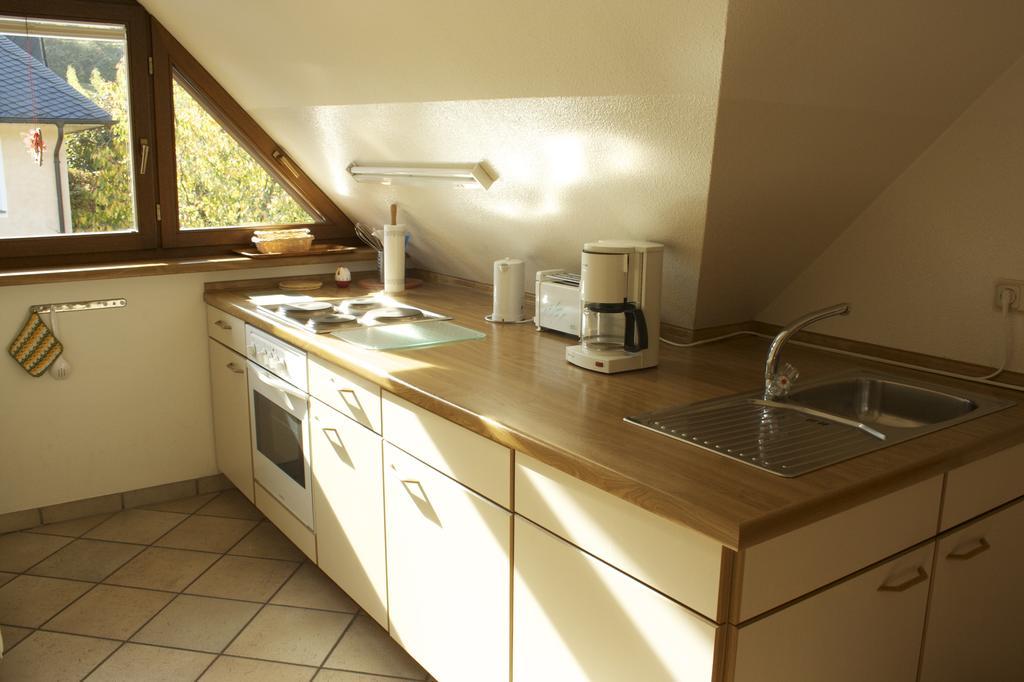Ferienwohnung Am Moselufer زيل ان دير موسل المظهر الخارجي الصورة
